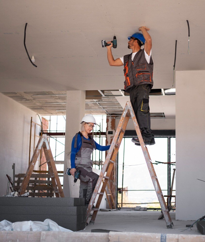 workers-building-a-house-extension